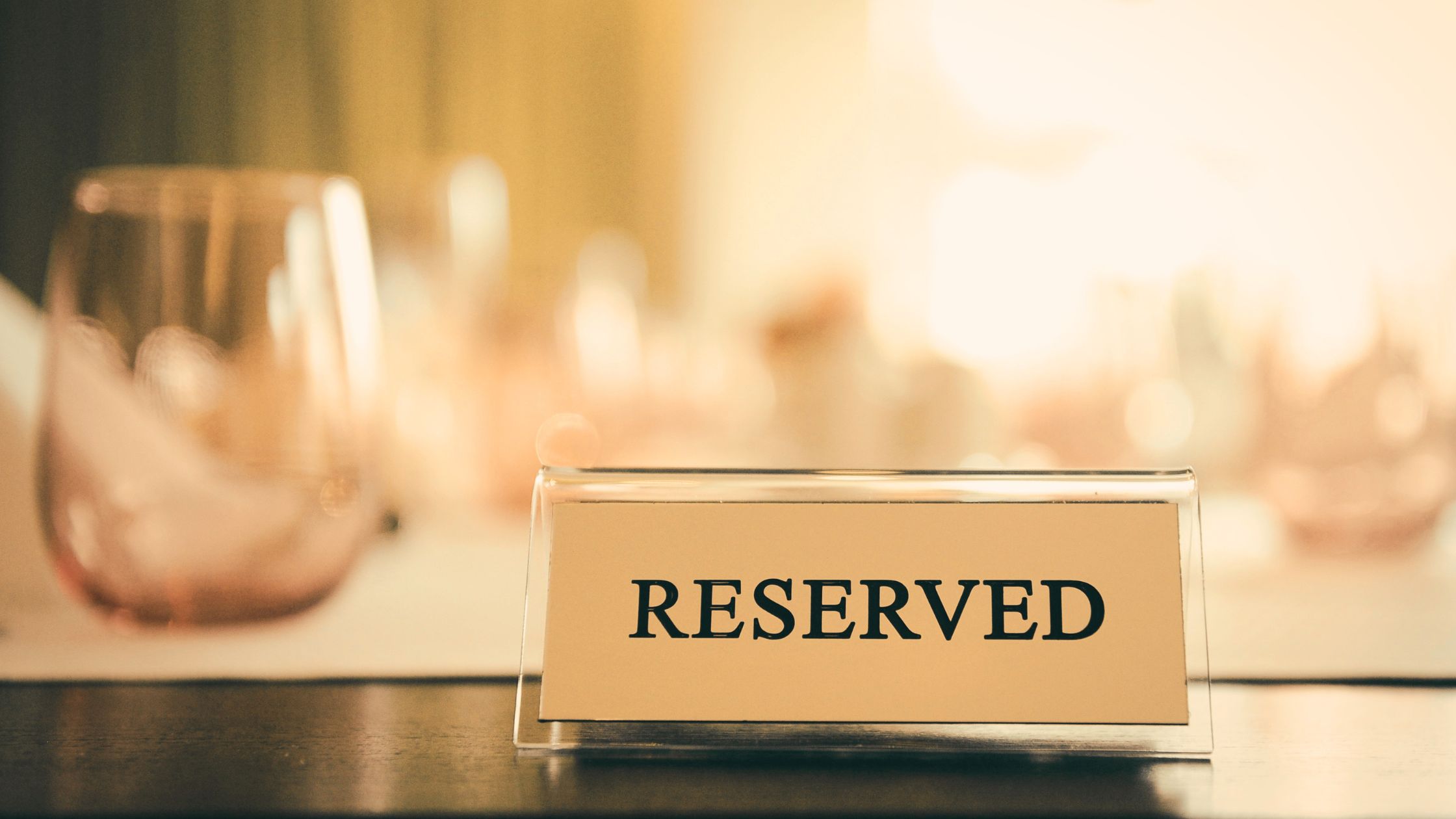 Covey Bar and Sunroom - Quail Ridge Events